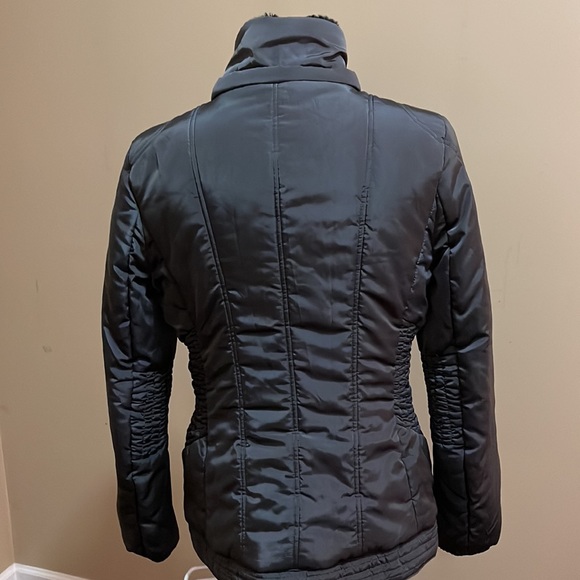 COPY - Buffalo jacket with gold accents - Picture 5 of 9